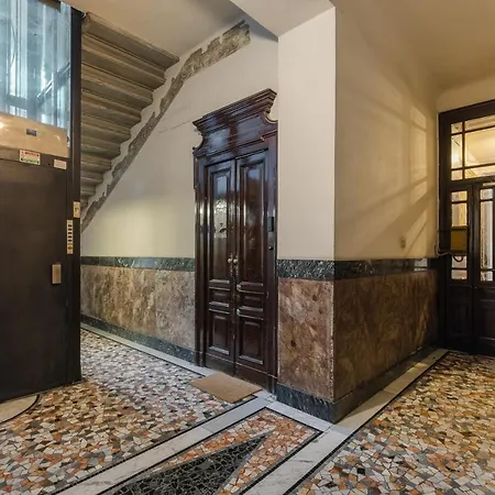 Casa Unica - Elegant With Balcony - Centrale 1 Lejlighed *