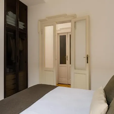 Casa Unica - Elegant With Balcony - Centrale 1 * Milán