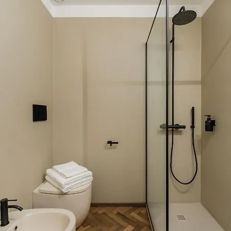 Apartamento Casa Unica - Elegant With Balcony - Centrale 1